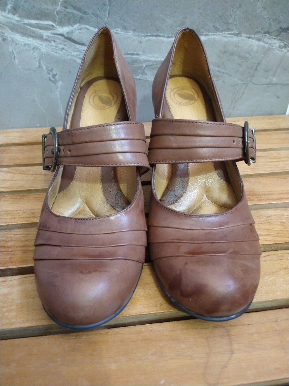 Nurture "MOLLY201" Leather Mary Jane Heels (Size 9.5M, Color: Nutty / Brown)